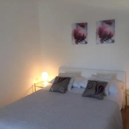 Amelia Apartament *